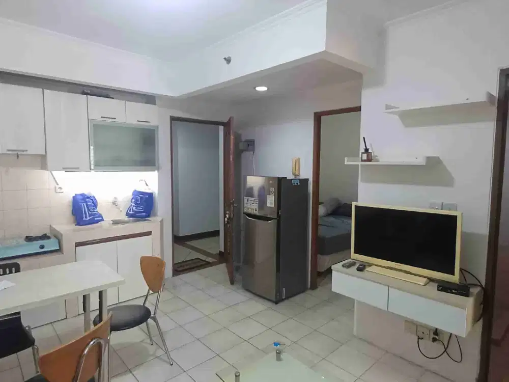 Diswakan 1 tahun apartemen mediterania palace