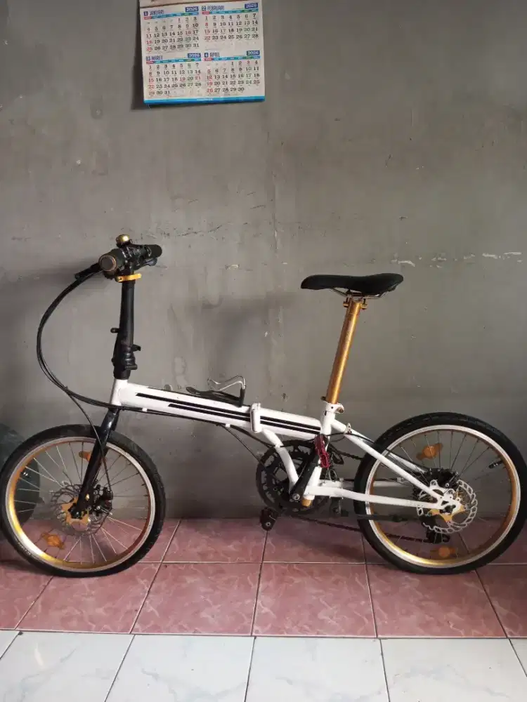 Sepeda Lipat Group set Shimano