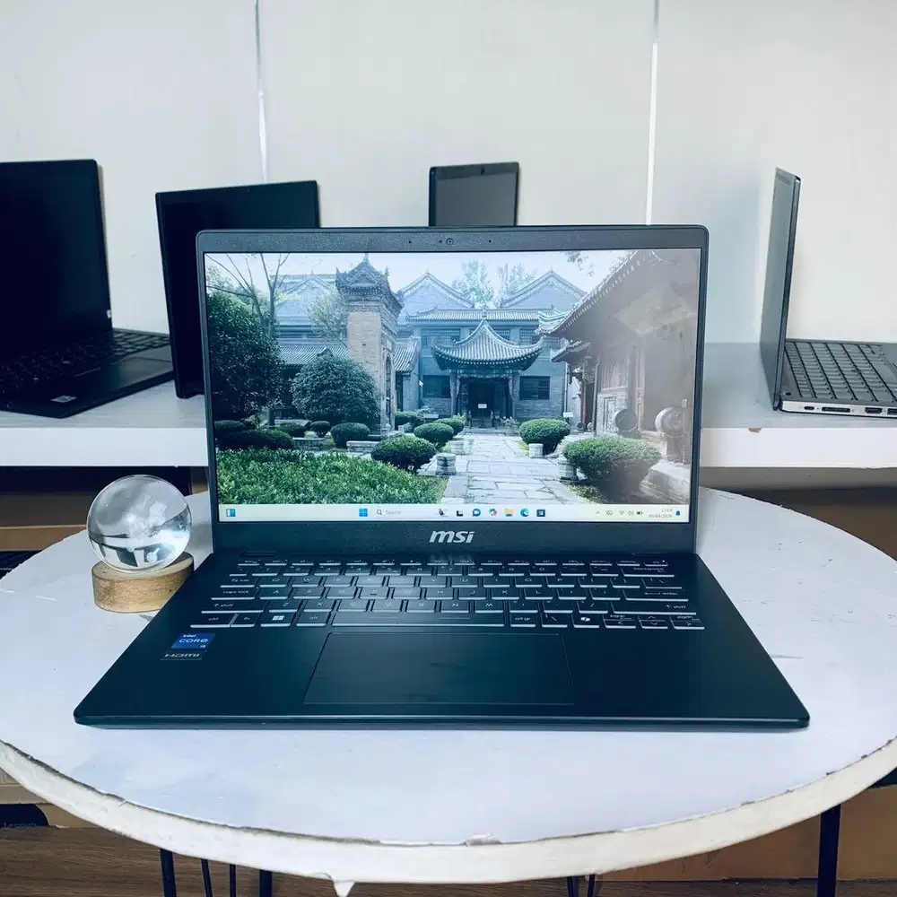 Laptop MSI Modern 14 | Core i3 gen 12 | 8GB | 512SSD