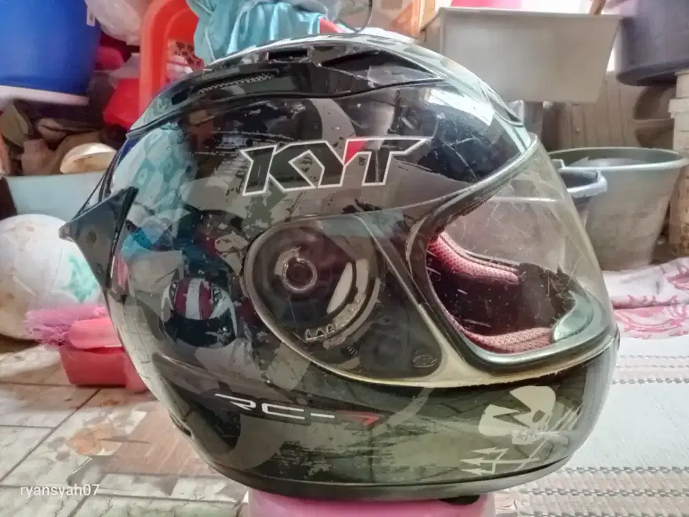 Helm pulpaes kyt rc7 size L
