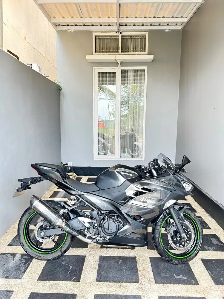 DI JUAL KAWASAKI NINJA 250