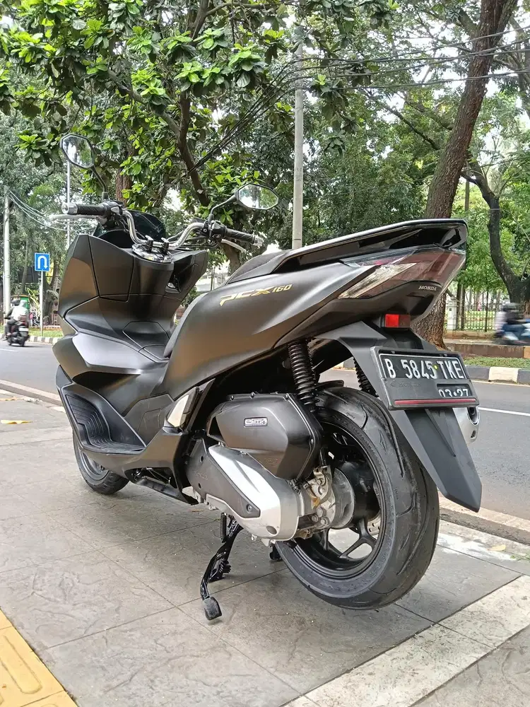 DP MINIM 3JTA CASH KREDIT NEW HONDA PCX 160 CBS ISS THN 2022 PAJAK ON