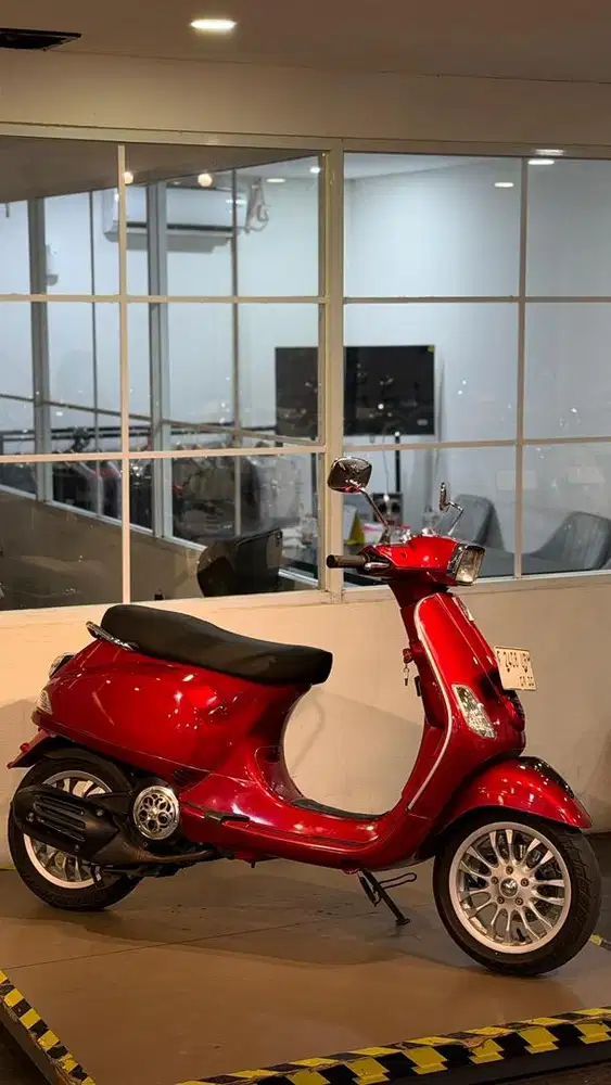 PIAGGIO VESPA S 125 IGET TAHUN 2020 MURAH BISA KREDIT