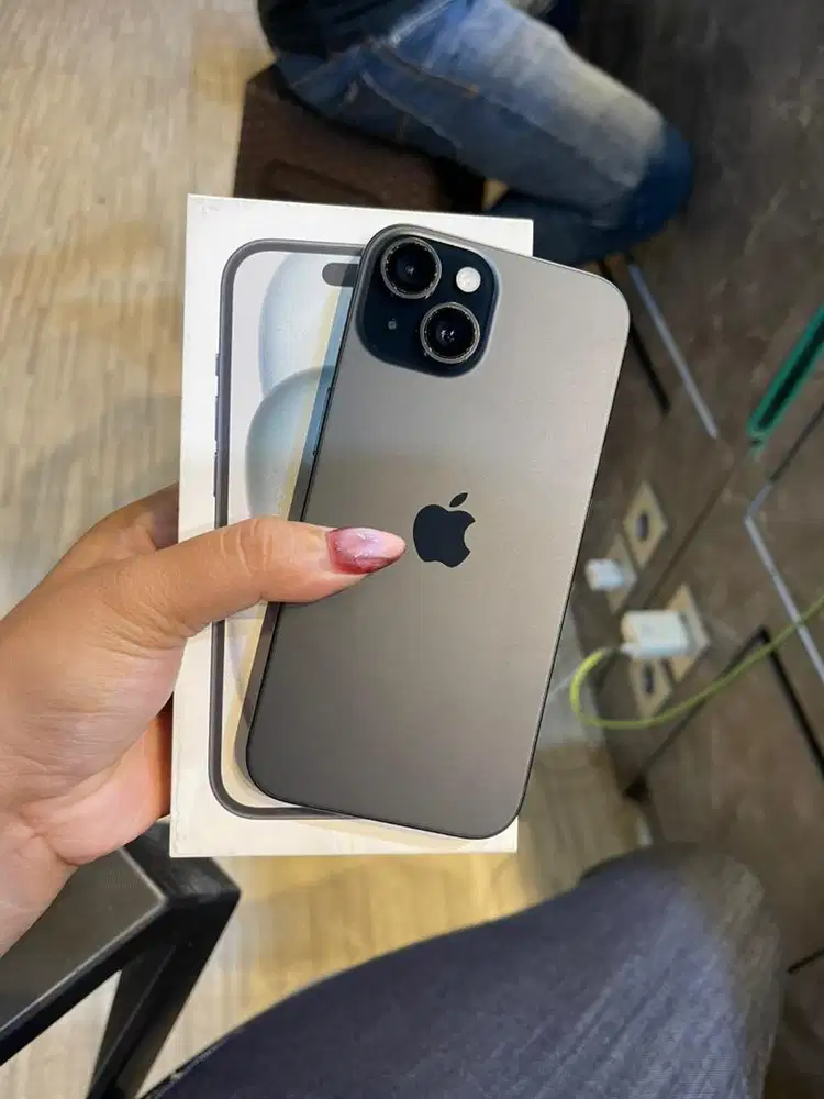 Iphone 15 Black 128gb Bh 90% garansi 22 Agustus 2026 Ibox