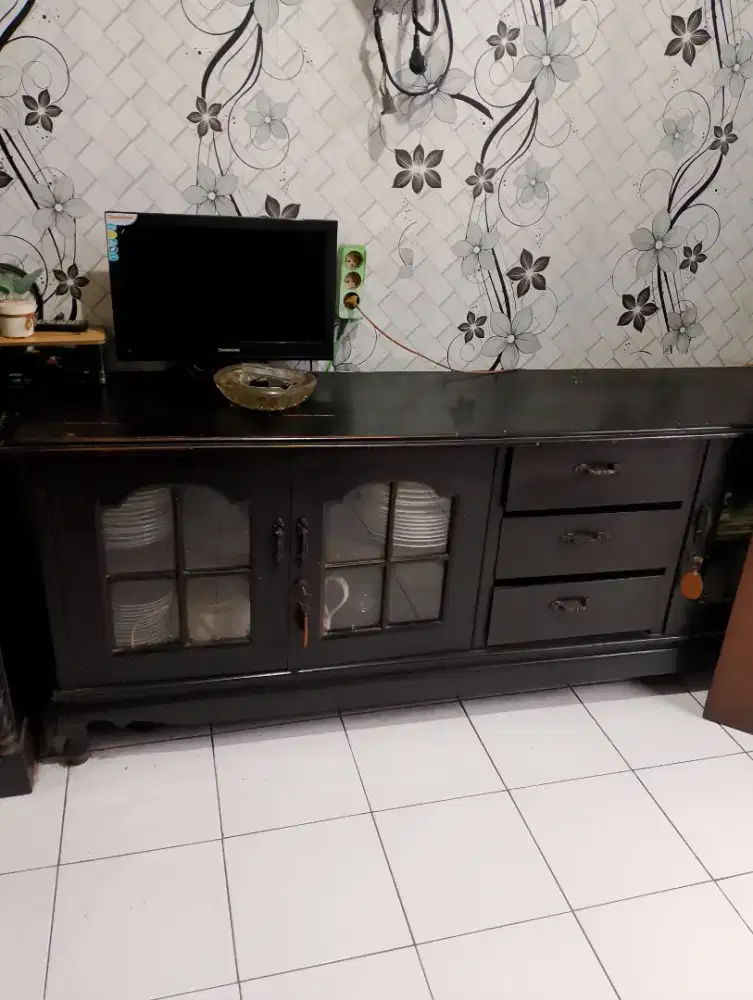 Jual lemari tv kayu jati