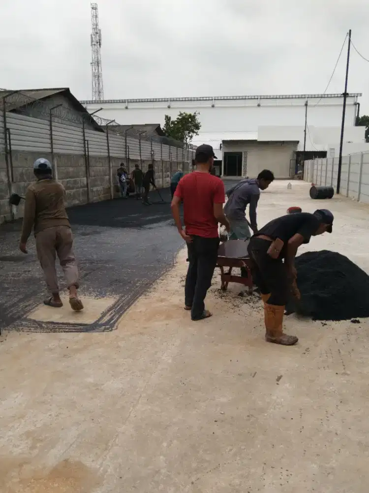 Aspal hotmix lapis jalan