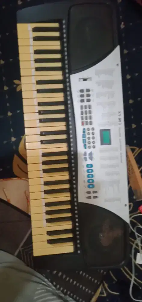 Dijual keyboard music