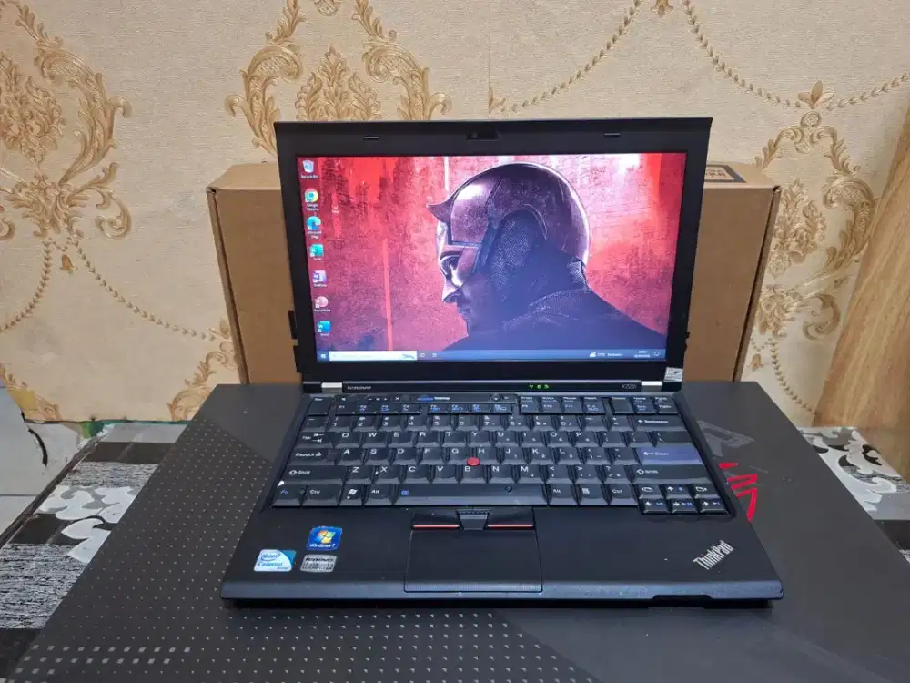 laptop lenovo thinkpad x220i celeron 867 ram 4 gb masih bagus