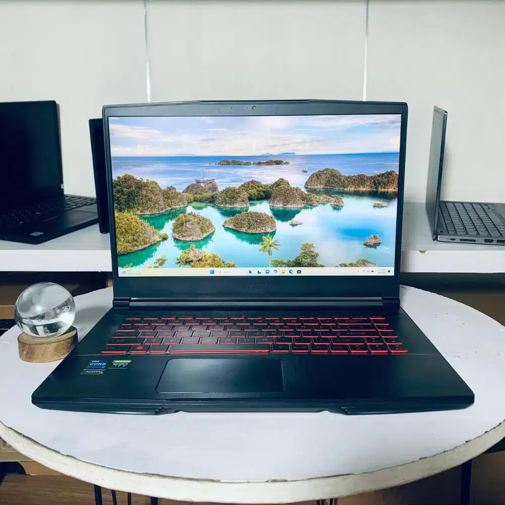 Laptop MSI Gaming Thin | Core i7-11800H | RTX 3050 | 16GB |