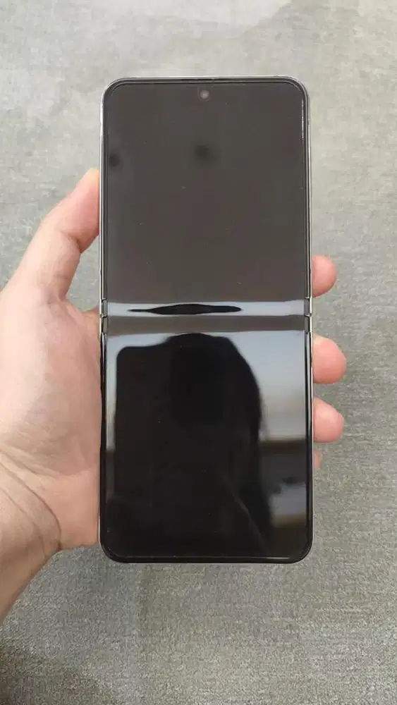 Jual Zflip 5 ram 8/256 muluss