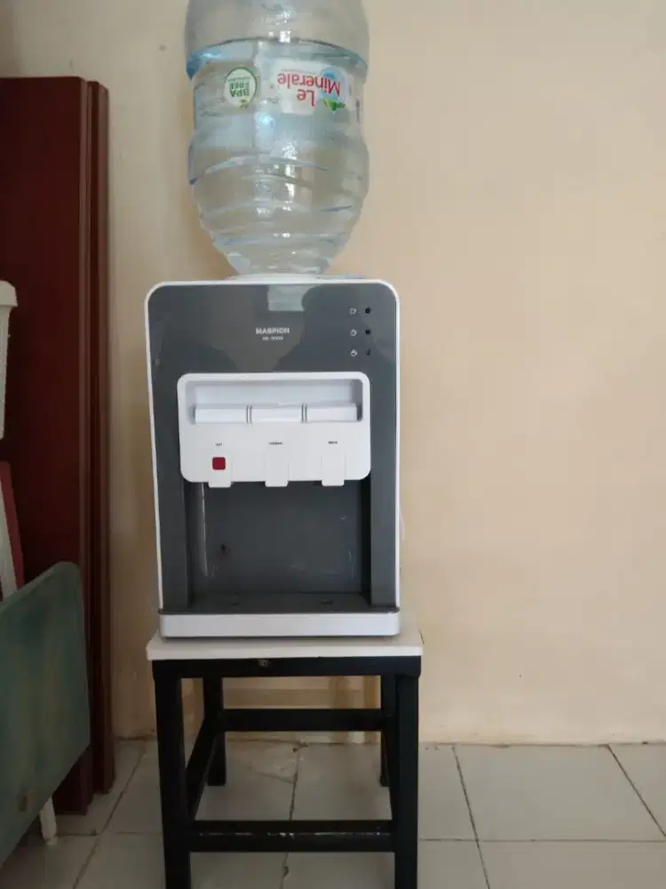 Dispenser Maspion Panas Dingin Normal