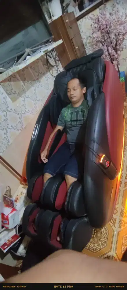 Kursi pijat,Jual karna udh gk di pake