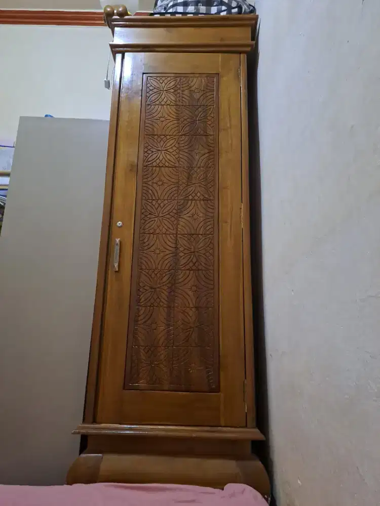 Lemari jati 1 pintu model Jokowi