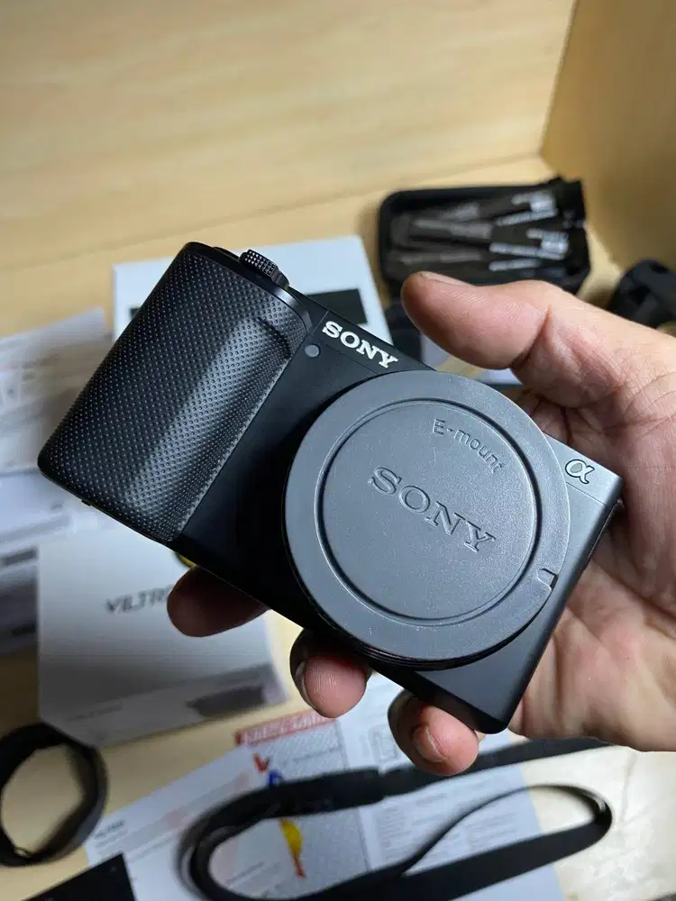Sony ZVE-10 + lensa Viltrox baru 3bulan