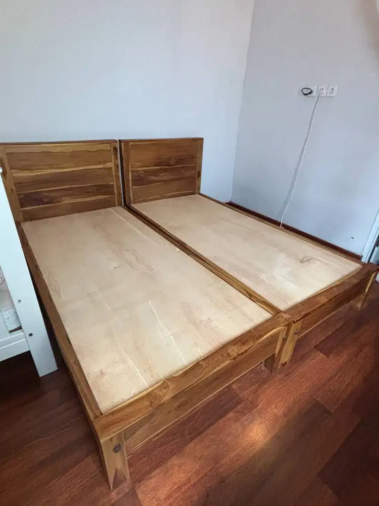 Tempat Tidur + Matras 90 x 200