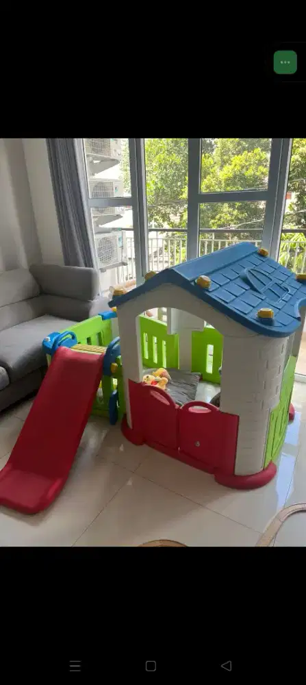 Mainan Anak Rumah Rumahan + perosotan kondisi 99%mulus+ murah+jualrugi