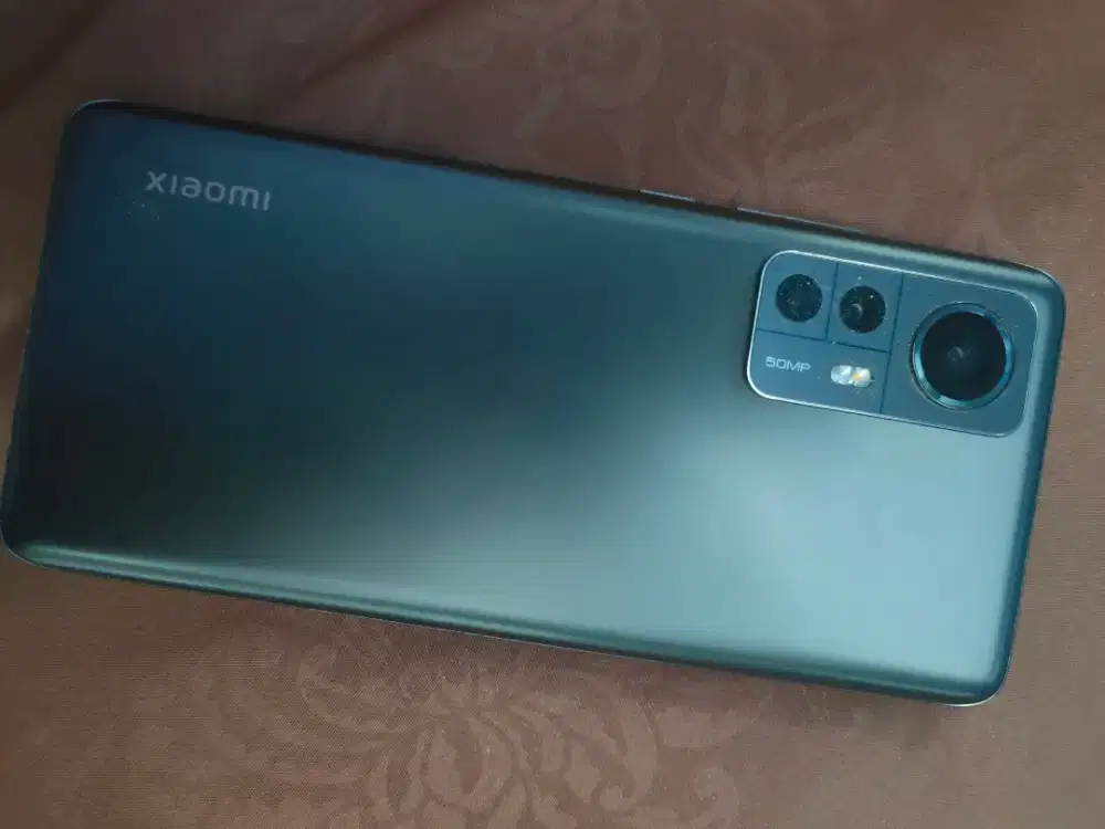 Jual xiaomi 12 fullset like new