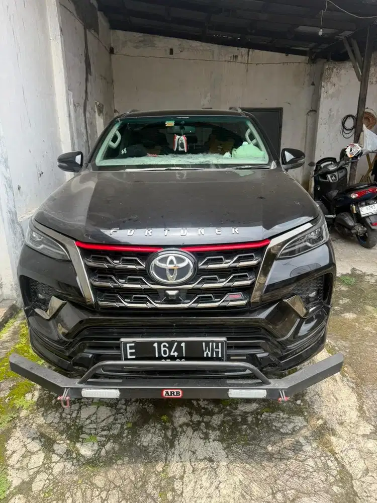 Toyota fortuner 2021