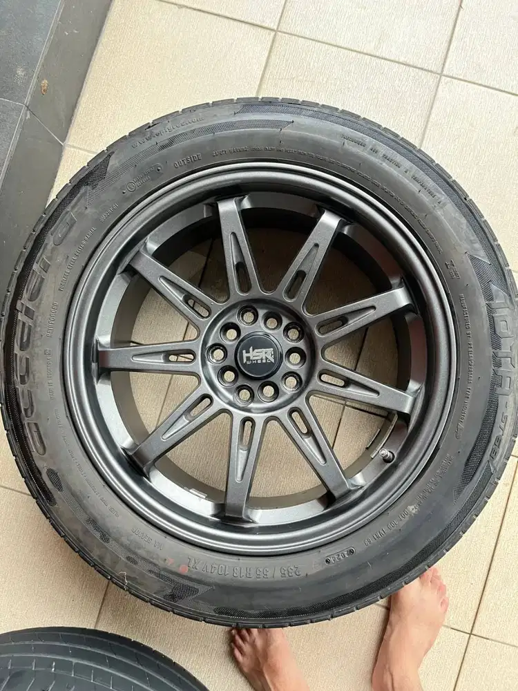 Velg HSR Tikala Ring 18 + Ban Accelera Eks Innova Reborn - Nego