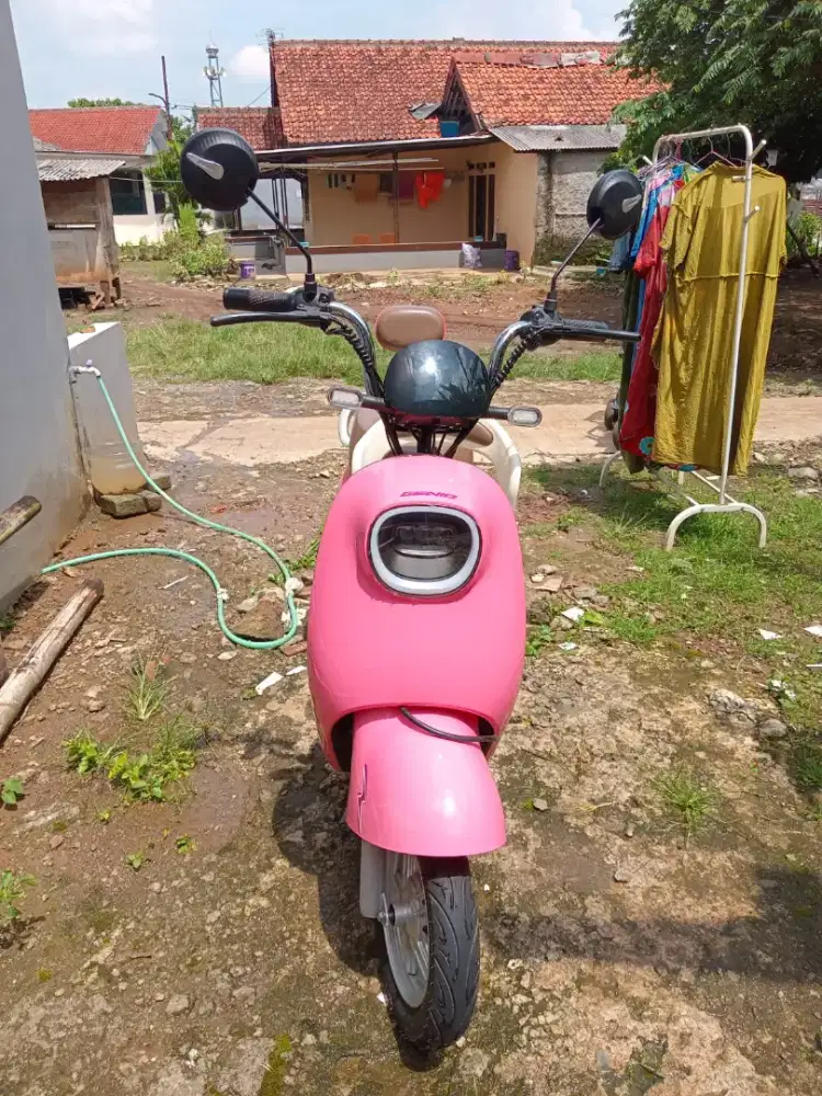 Dijual Sepeda listrik genio