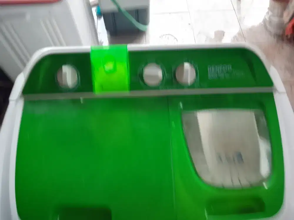 Mesin cuci merek dempo 9 kilo kondisi bagus tinggal pake