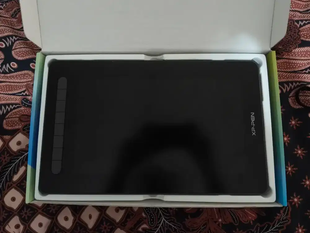 XPPEN ARTIST 12 2ND GEN Pen Display Drawing Tablet Like New