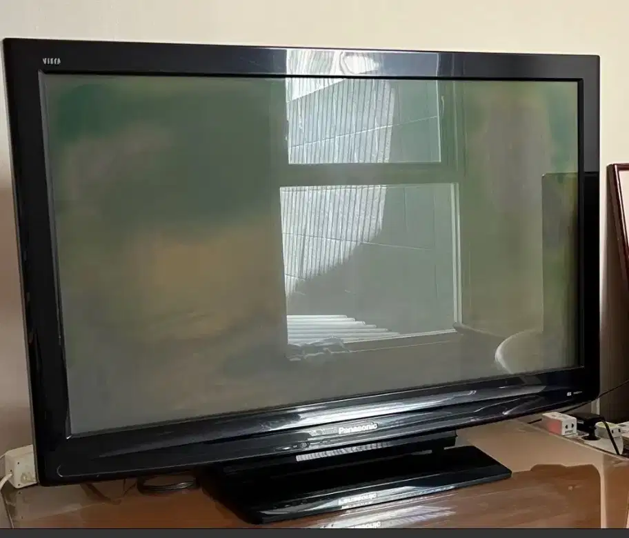 TV 42 inch Panasonic Vierra