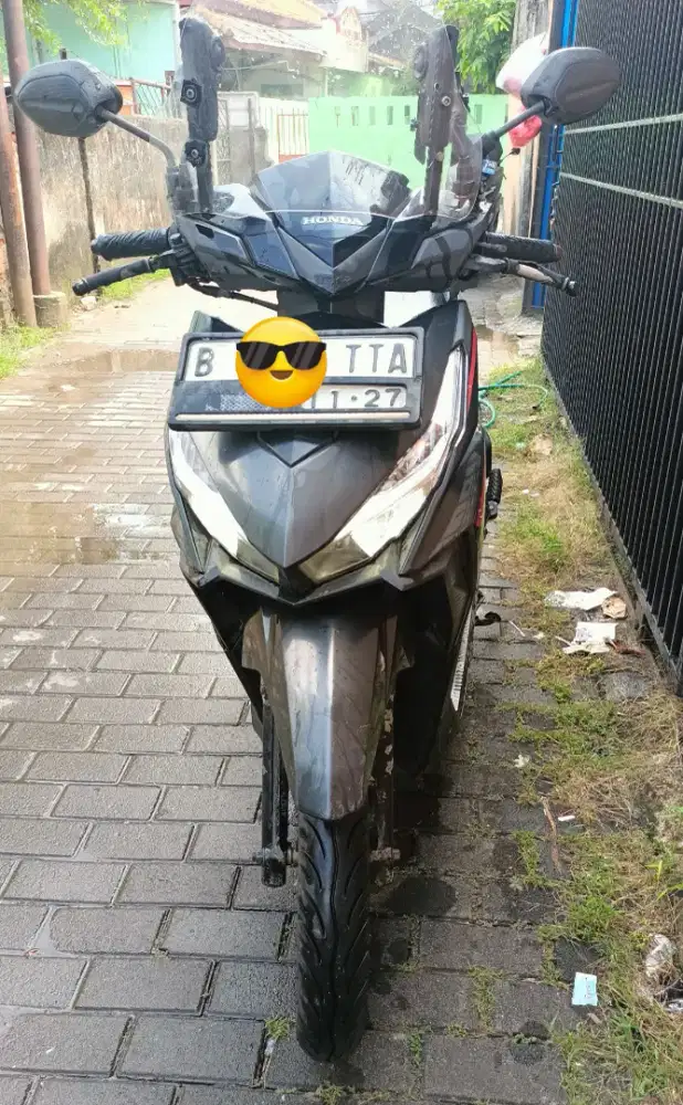 Dijual Honda vario CBS LED tahun 2017