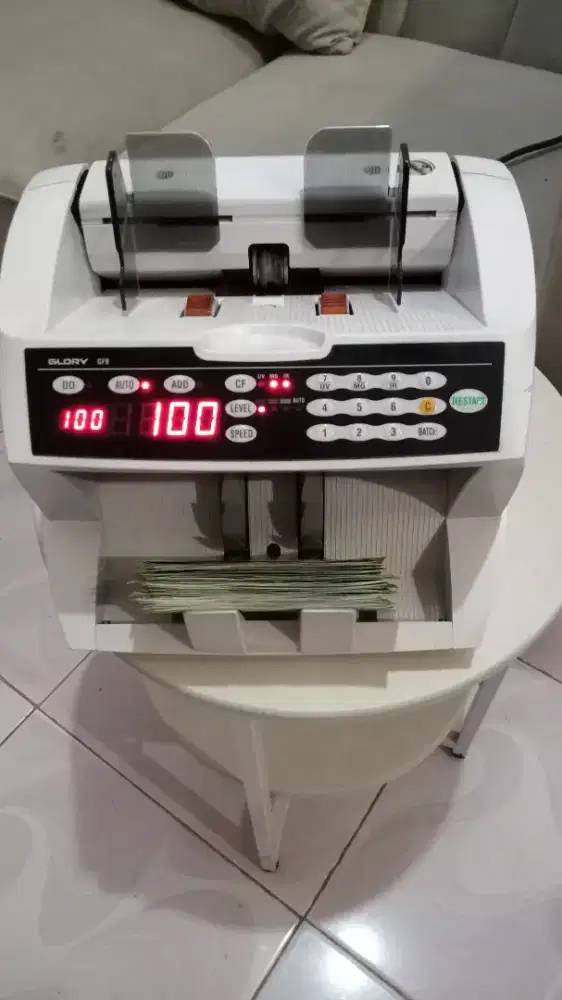 Mesin hitung uang Deteksi Glory GFB 937