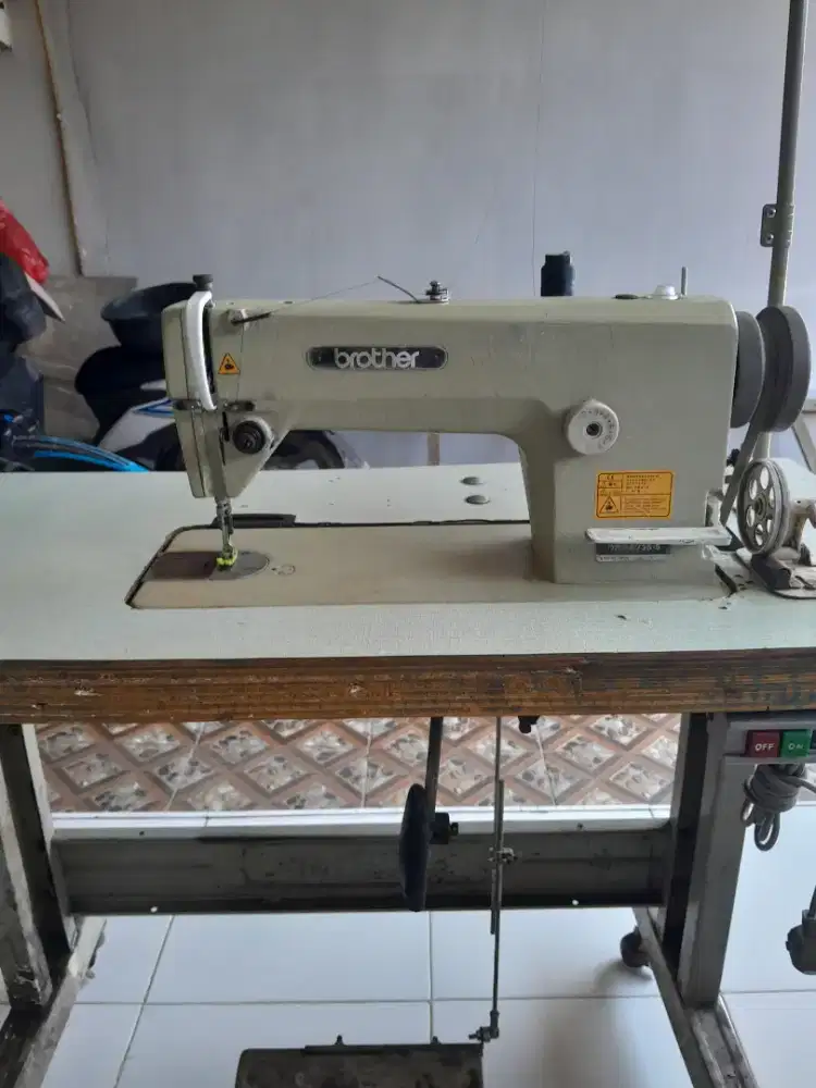 Mesin kahit brother dinamo servo