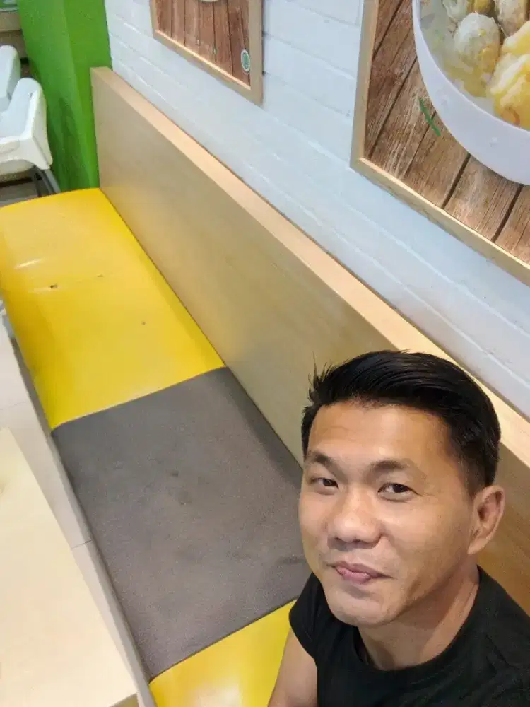 Mencari pekerjaan driver tinggal di dalam