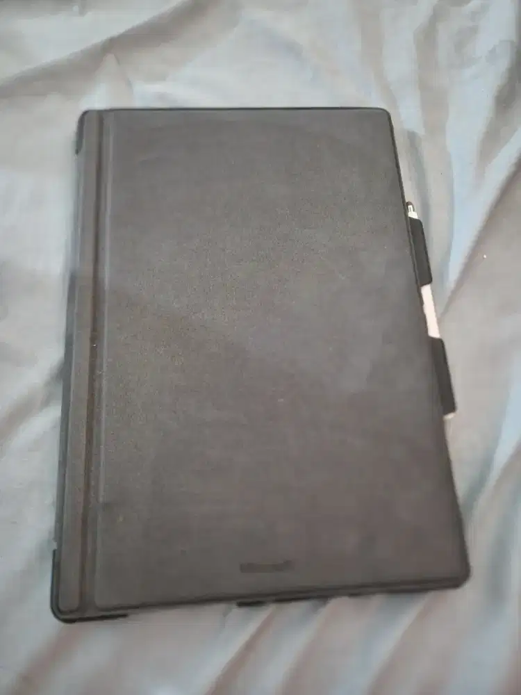 Dijual Laptop Surface 4 Pro Touchscreen Core i5 Ram 4/128 Bagus