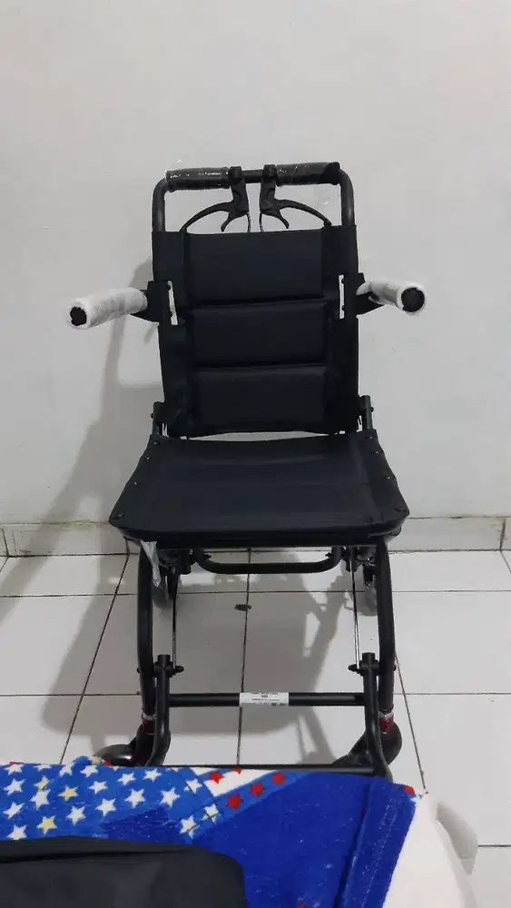 Jual Kursi Roda Travel Lipat