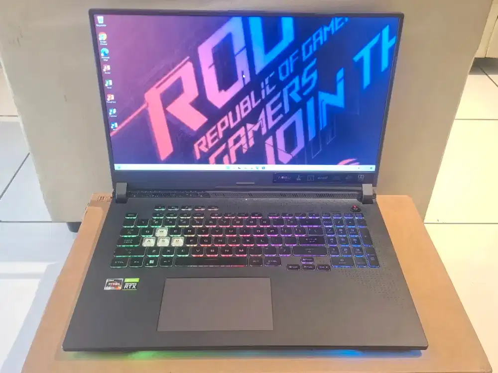 Laptop Rog Strix G713RC