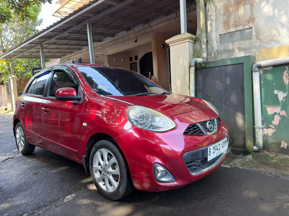 Nissan March 2015 Bensin