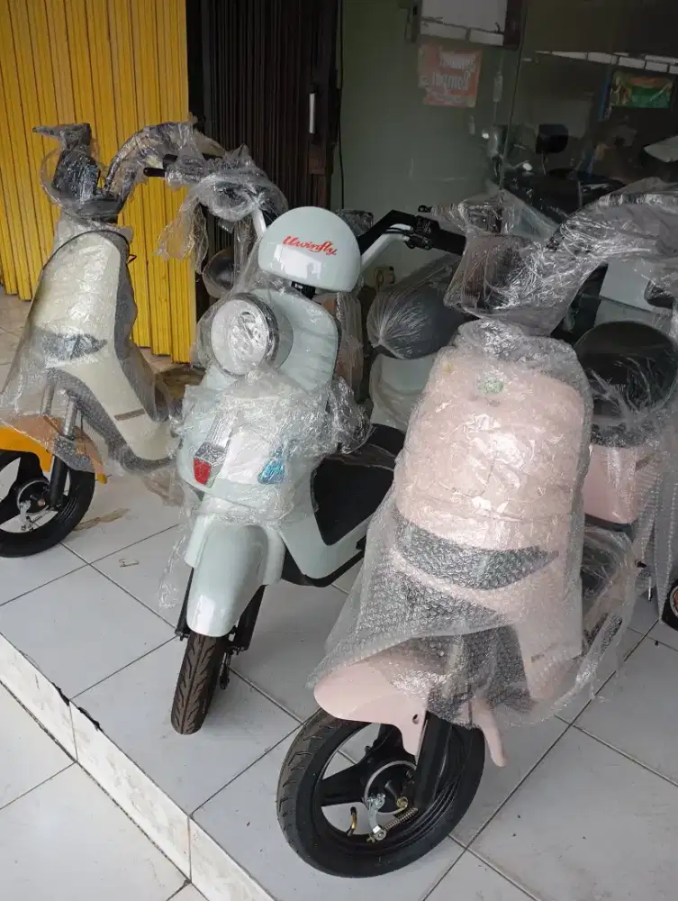 SEPEDA LISTRIK BARU