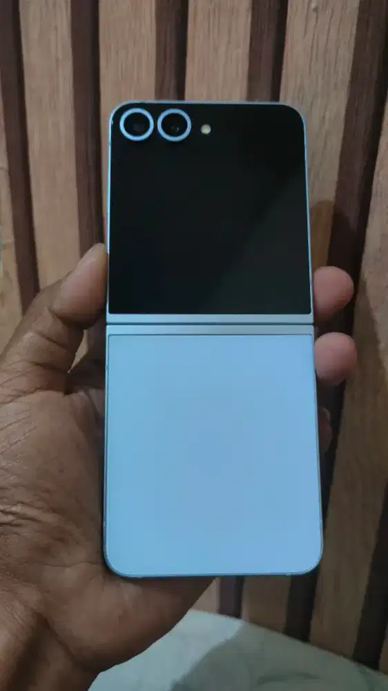 Samsung galaxy Flip 6 12/512