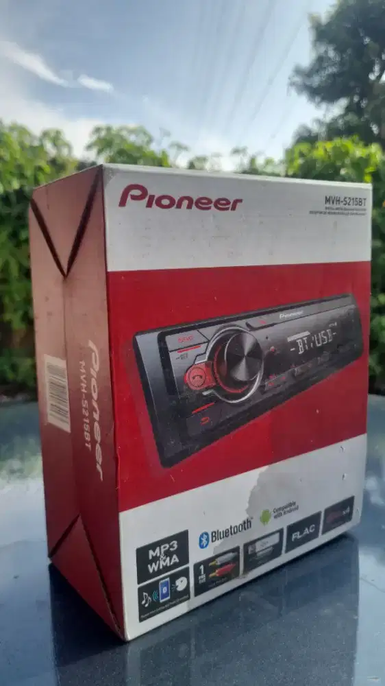 Pioneer MVH-S215BT
