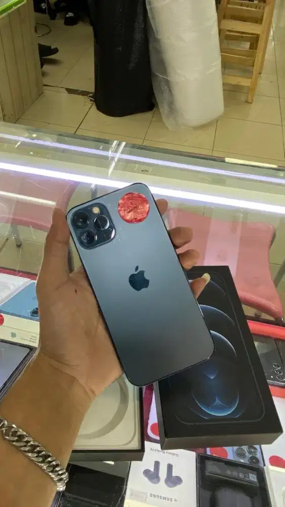 Jual cepat scone hp iphone  12 pro