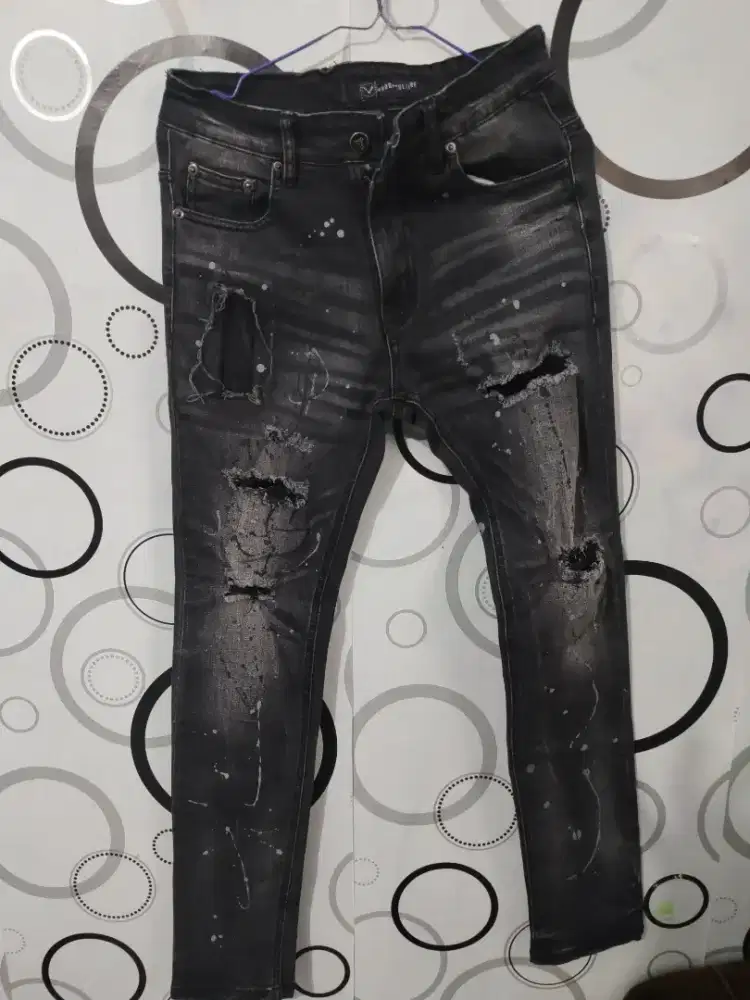 Jual Celana Jeans Whoopculture warna hitam size 28