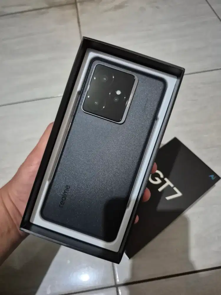 Realme GT7 12/256Gb