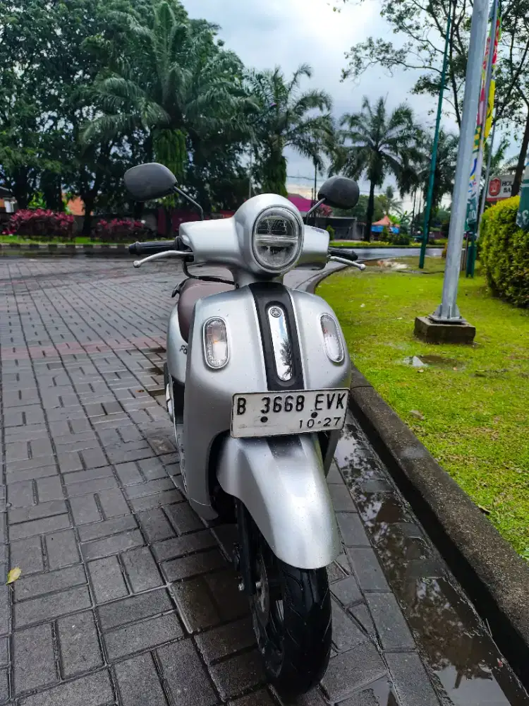 Fazzio Hybrid Connected 2022 Low km (real) tipe tertinggi (Keyless)