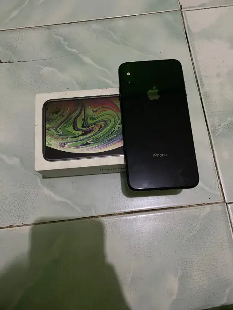 Iphone xs max 256gb inter