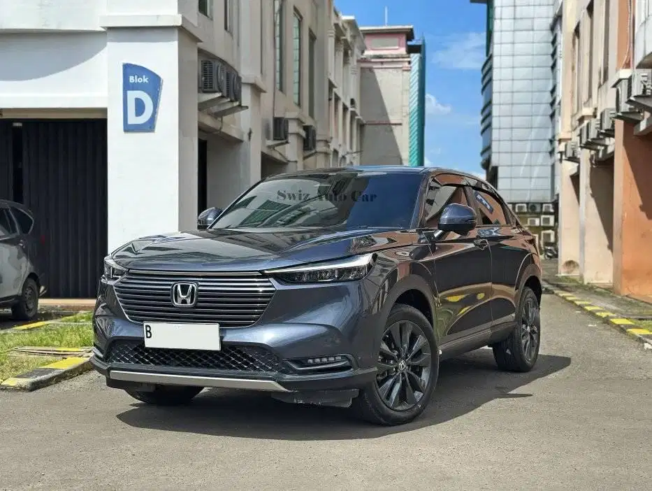 Jual Cepat : Honda HRV 1.5 SE AT 2023 Abu KM 20rb Service Record Honda