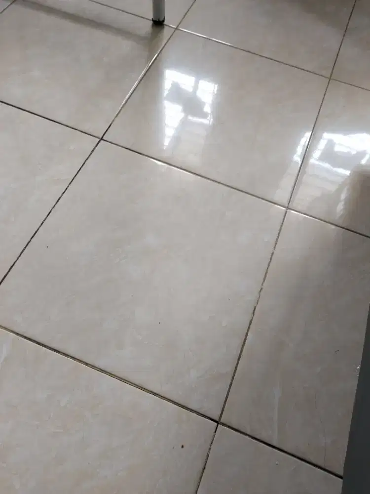 Dicari Asisten rumah tangga