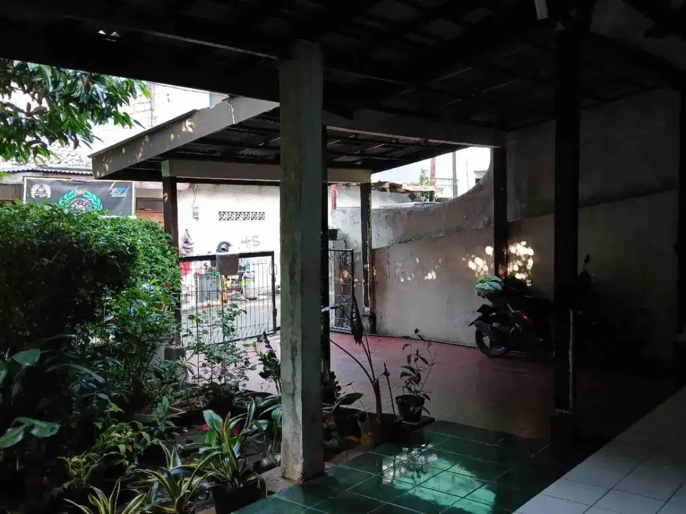 Dijual Rumah Cepat 2 Lantai Cocok Untuk Usaha/Kos