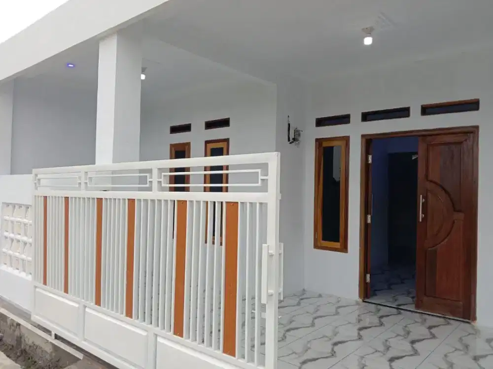 Dijual rumah baru siap huni di sepatan timur tangerang