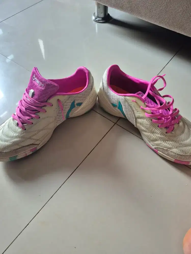 Di jual Sepatu bola masih bagus