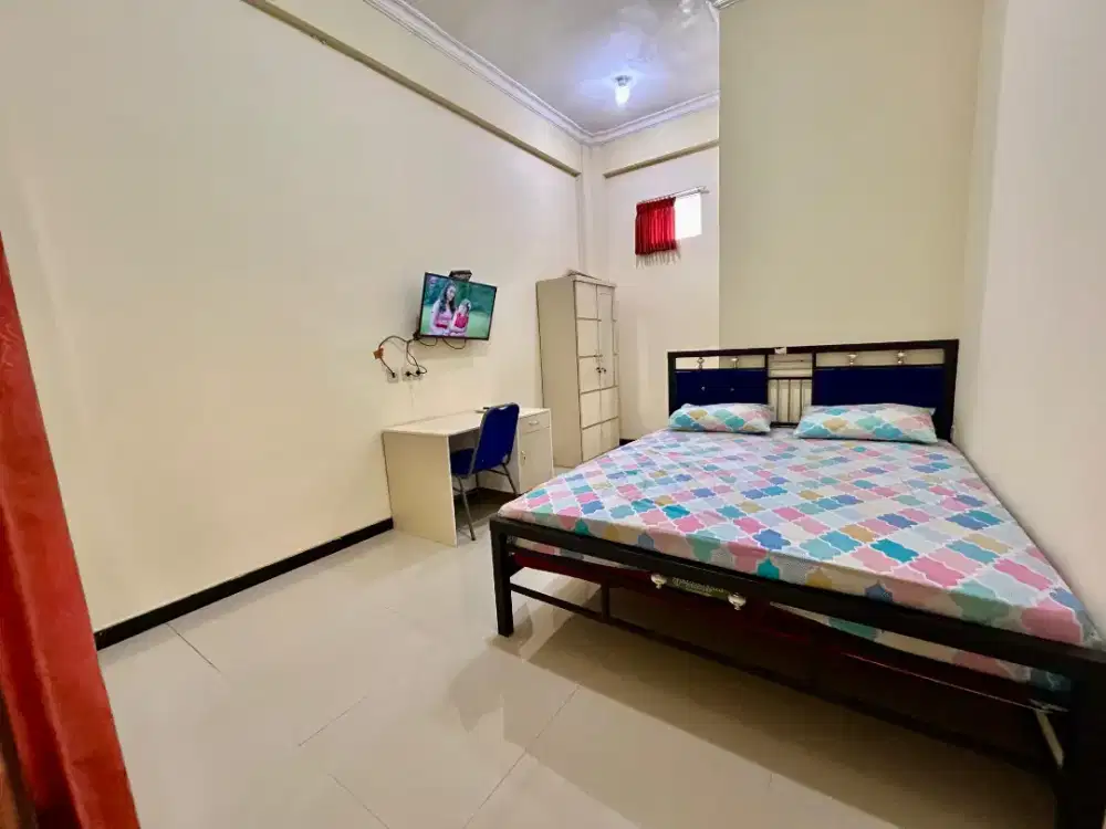 Loker penjaga kos-kosan