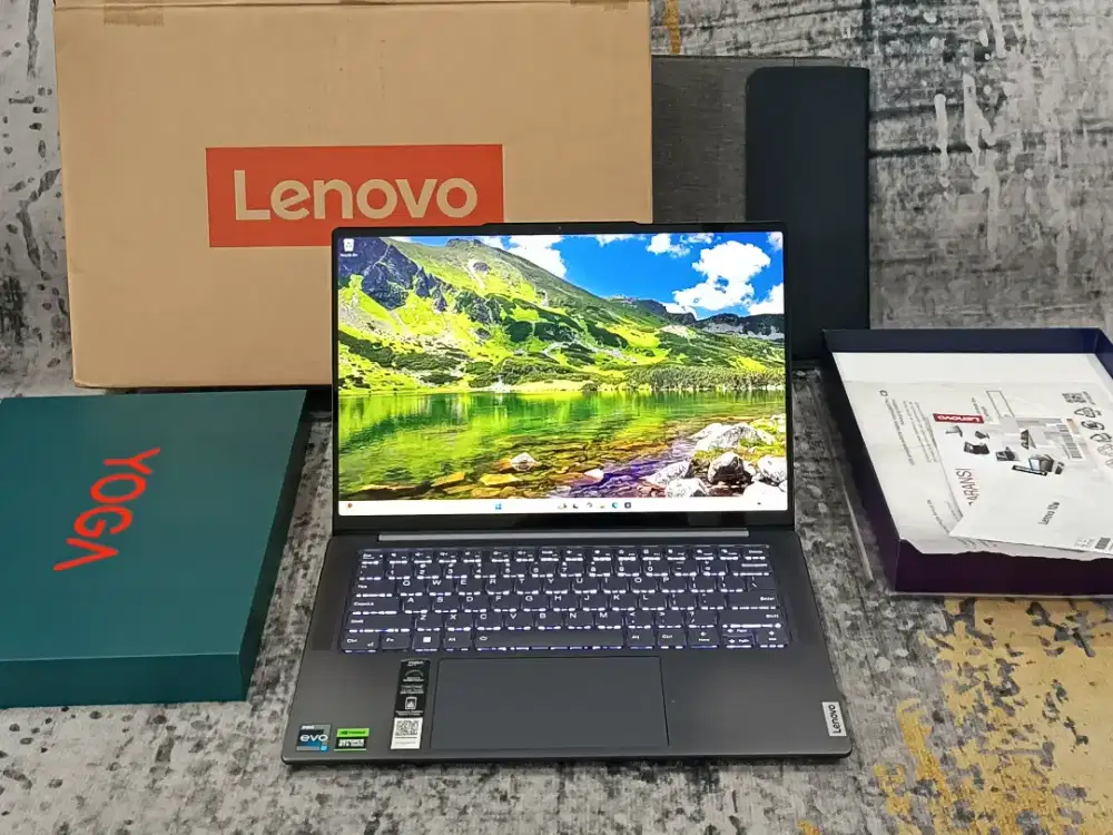 Lenovo Yoga Pro 7 Core i7-13700H 16GB 1TB RTX 4050 OLED Touch ADP 2026